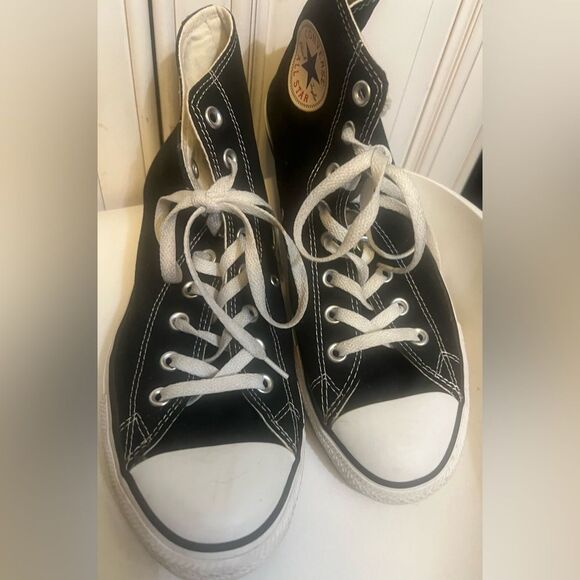 CONVERSE CHUCK TAYLOR ALL STAR HIGH TOP Sneaker M-9.5, W- 11.5 - Picture 6 of 16